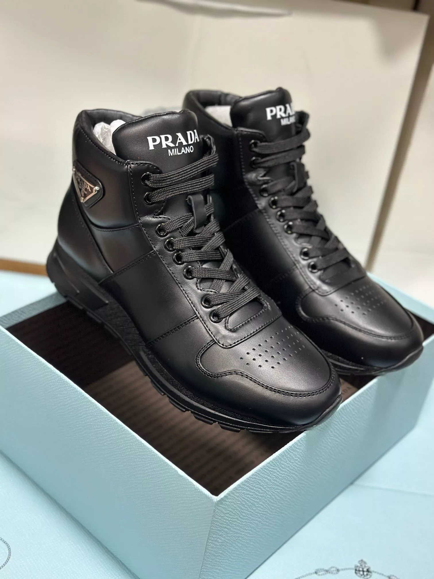 prada high top chaussures pour homme s_12b55341